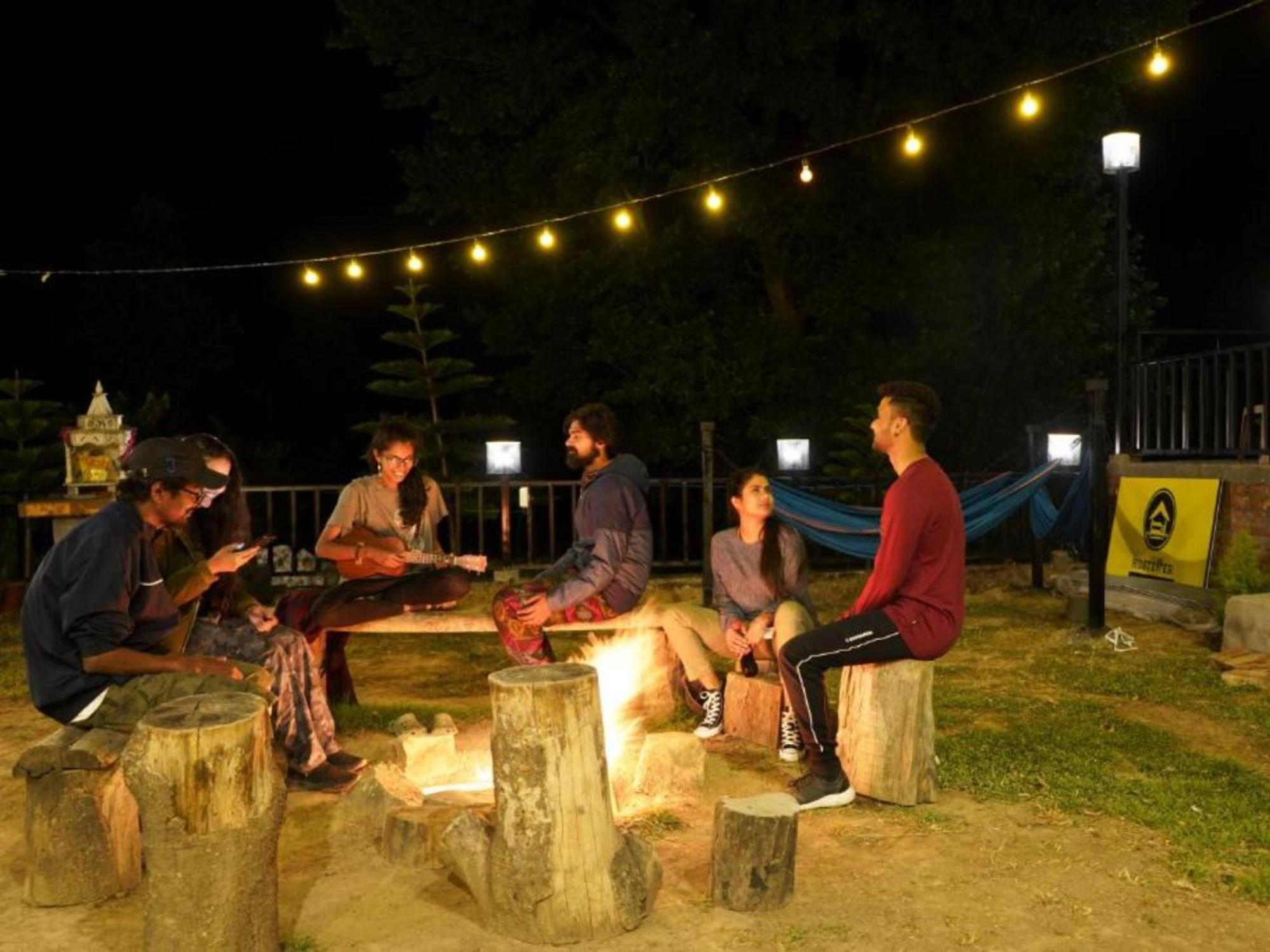 The Hosteller Bir Dış mekan fotoğraf